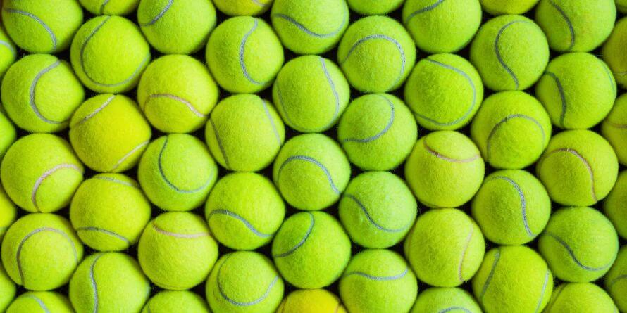 Tennis balls color